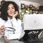 laptop stand1